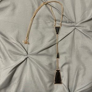 Kendra Scott Collins necklace